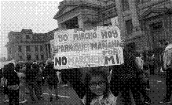 En frente la consistente expresión de un futuro